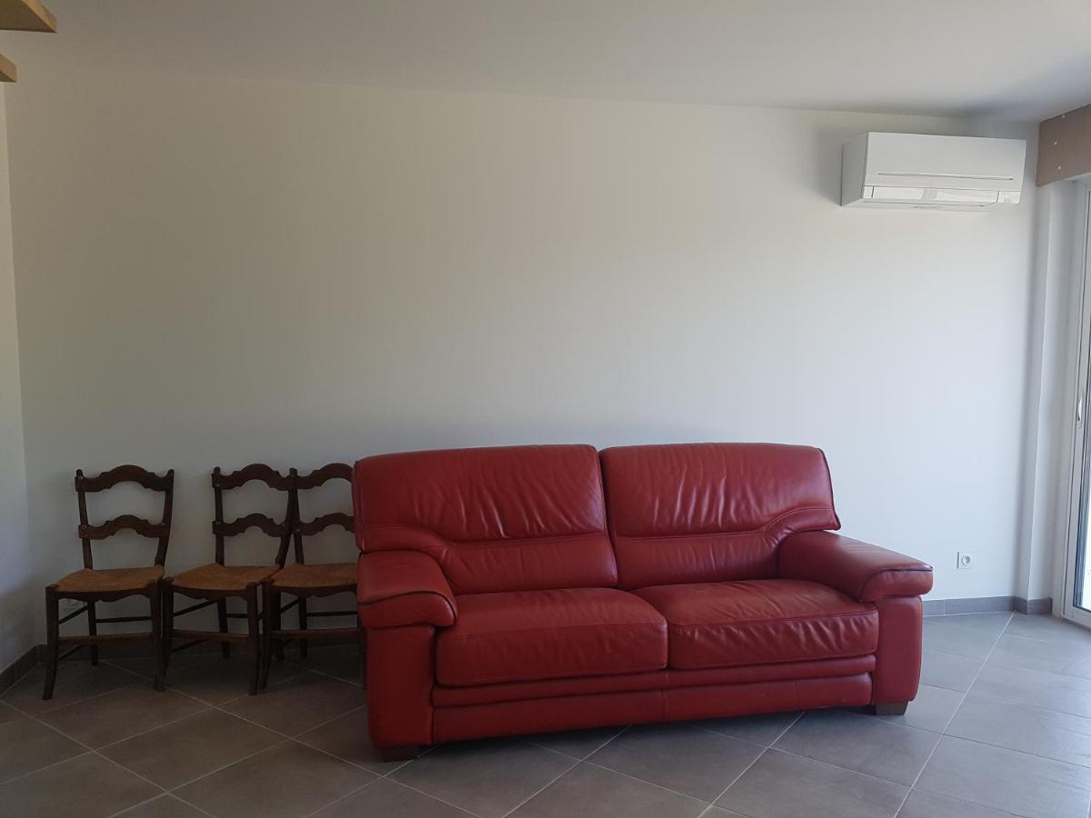 Gite Paisible Renove Hagetmau Exteriör bild
